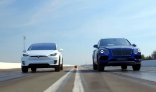 Bentley Bentayga vs. Tesla Model X или W12 срещу електромотор
