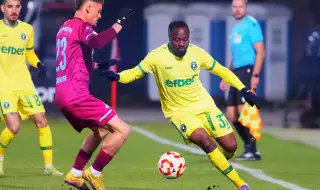 АЕК проявява сериозен интерес към Бърнард Текпетей