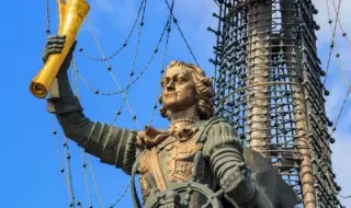 8 февруари 1725 г. Умира първият император на Русия Петър Велики
