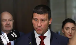 Депутатите на ''Величие'' вече няма да влизат в залата на Народното събрание