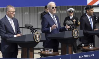 Байдън ще посети Северна Ирландия през април