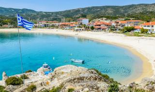 Гърция: Българите са на второ място сред туристите с COVID-19