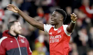 Арсенал е близо до нов дългосрочен договор с Букайо Сака
