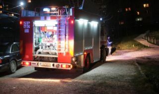 На Коледа: Двама изгоряха при пожар в Мездренско