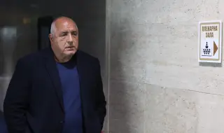 Калина Андролова: Българските политици купуват покровителството на САЩ с продажбата на националния интерес