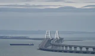 Най-малко девет души ранени при украинска атака с дрон в Крим