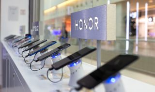 Honor спря доставките на смартфони за Русия
