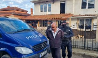 Задържаха двама души за търговия с гласове в Бургаско