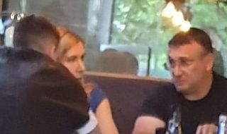 Ангелкова и Маринов обсъдиха изборите в столично заведение/СНИМКА/