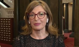 Захариева: Така става, когато се съберат 4 партии само и само да изчегъртат ГЕРБ