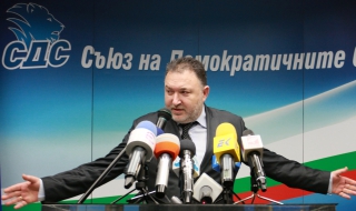 Емил Кабаиванов: Действията на президента ме безпокоят