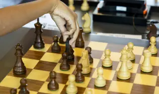 Българските шахматни национали продължават победния си поход на Европейското отборно първенство