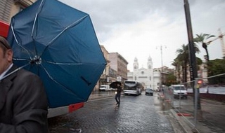 Прекратиха двубой от Евро 2012