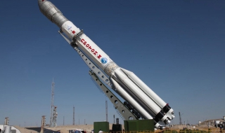 Руска ракета с 500 тона токсично гориво се взриви в Байконур (ВИДЕО)