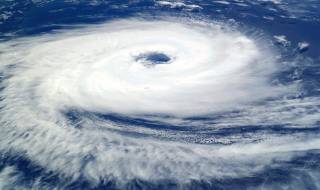 Нова Зеландия очаква опустошителен циклон