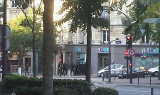 Край на заложническата драма в Париж