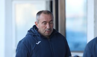 Мъри Стоилов: Съвсем оредяхме след мача с Ботев Враца