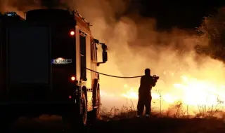 Дъждът ограничи пожара в санданското село Горно Спанчево