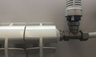 Увеличават помощите за отопление