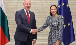 Eva Maydel: Political instability may postpone the benefits of the eurozone 