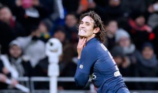 ПСЖ предлага нов договор на Кавани