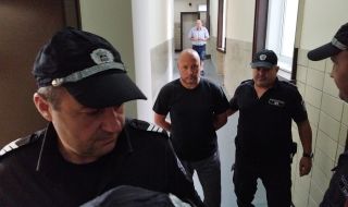 Оставиха в ареста шофьора на сръбския автобус, катастрофирал на „Тракия"