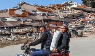 Турция осигури подслон за 2,6 милиона души засегнати от земетресенията