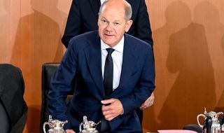 Шолц: Германия ще подкрепя Украйна толкова, колкото е необходимо