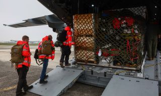 Германските спасителни екипи прекратяват временно операциите си в Турция от съображения за сигурност 