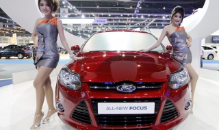 Ford изтегля 140 000 коли заради чистачка
