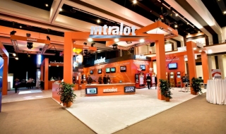 „Интралот“ влиза в България