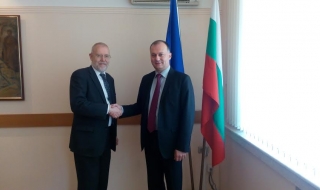 Любен Петров: България развива връзките с Финландия