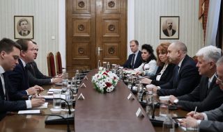 Президентът: Очакваме многобройните обещания на РСМ да се превръщат в резултати