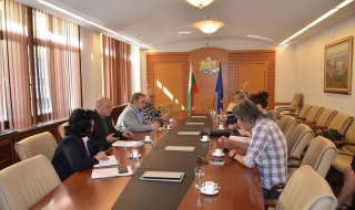 Увеличават земеделските площи, които са обект на противоградова защита