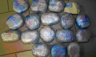 Хероин в акумулатор на български камион откриха митничари