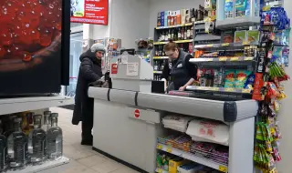 Инфлацията в Русия: Един плакат с Путин предизвика фурор