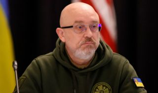  Резников обясни защо се бави доставката на изтребители F-16 в Украйна