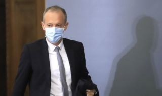 Вълчев: 30 000 деца не са включени ефективно в дистанционното обучение