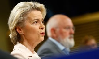 ЕС одобри седмия пакет от санкции срещу Русия