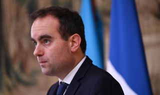 Франция отрече присъствието на свои войски в Украйна