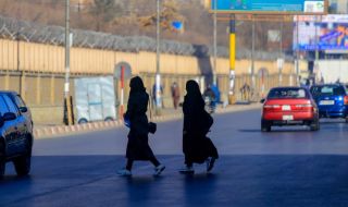 Иран прие по-строг закон за забрадките