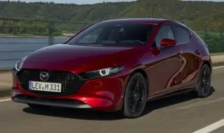 Ето я новата Mazda3