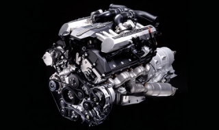 Двигател от Rolls-Royce за най-голямото BMW
