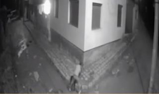 Камери са запечатали последните часове на убитото непълнолетно момиче в Луковит (ВИДЕО)
