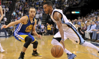 Голдън Стейт надви ЛА Клипърс