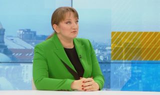 Сачева: С танкер по танкер няма да стане