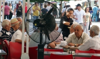 10 сигнала в Спешна помощ - София заради жегите