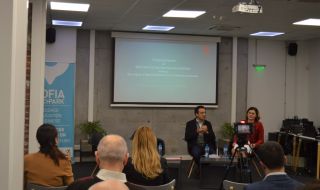 Лорер: Български компании ще могат да участват в проекти с космическо приложение