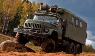 ЗиЛ-131: Защо за времето си конструкцията на съветския военен камион е уникална?