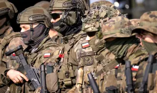 Полските въоръжени сили планират обучение по отбрана за 400 000 граждани догодина